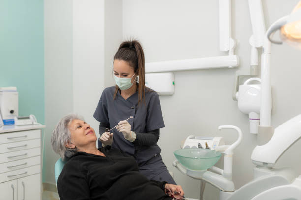 Best Emergency Dental Extractions in Salmon Brook, CT